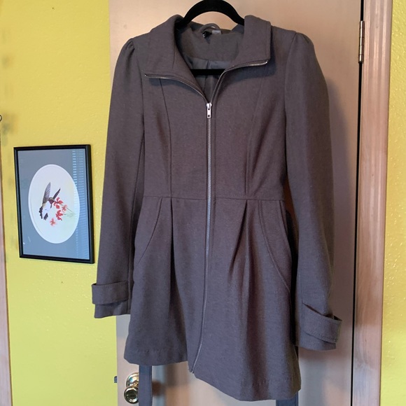 Divided by H&M Women's size Small Gray Wool Blend Lined Belted Coat - Picture 2 of 7